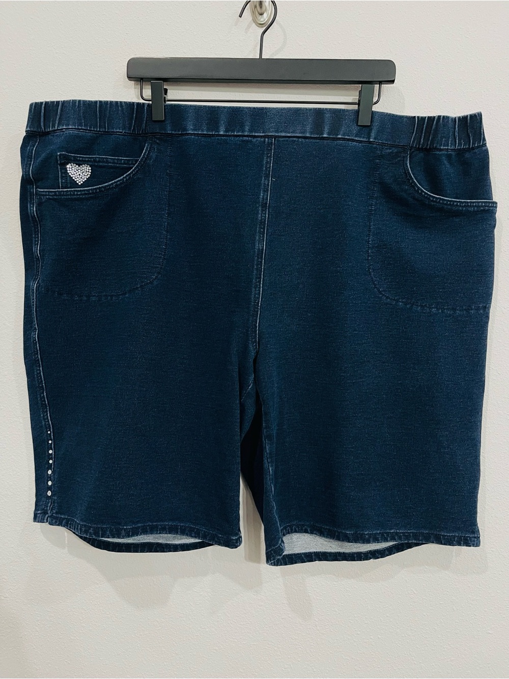 Dream Jeannes by Quacker Factory Dark Blue Stretch Pull-on Shorts 3X